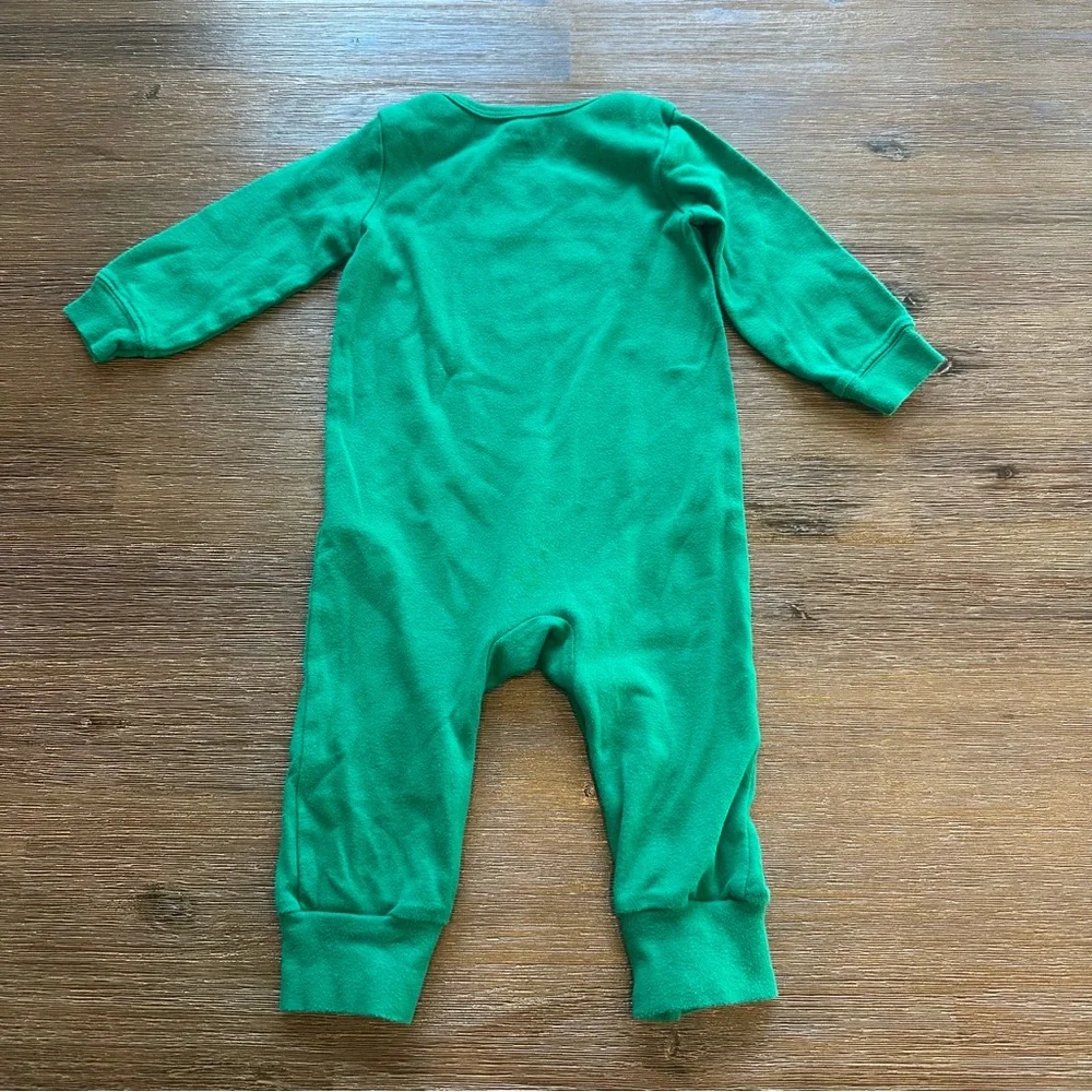 4/20$ Carter's Baby Green “Elf Crew” One Piece Romper size 9 months - Picture 4 of 4